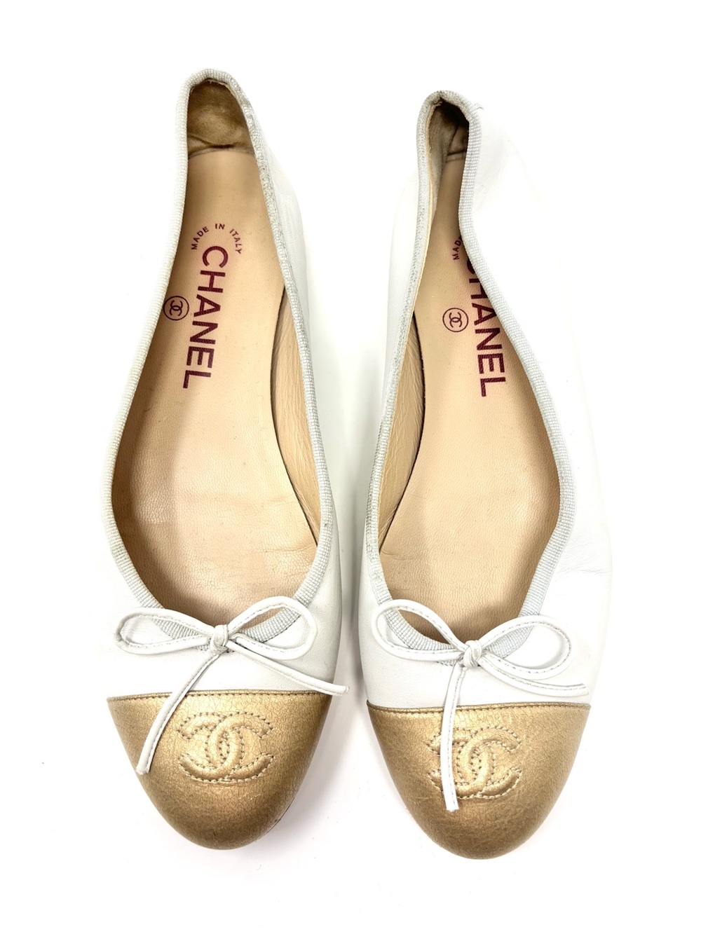 Chanel CC Cap Toe Ballet Flats Classic Kidskin Leather Cream Gold Bow EU 37.5